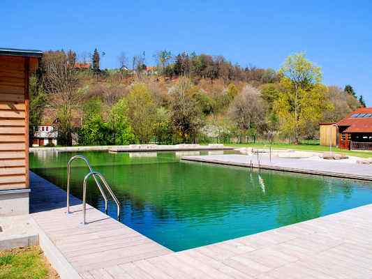 Freibad in Breitenbrunn im Naturpark Altmühltal