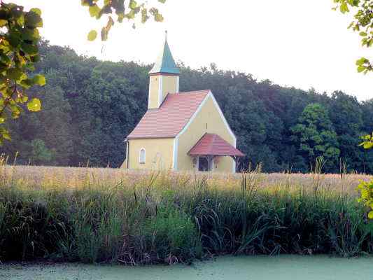 St. Bartholomew´s Chapel in the national park Altmuehl valley