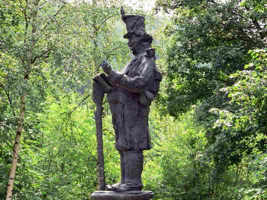 Bronzestatue Josef Deifl in Essing im Altmühltal