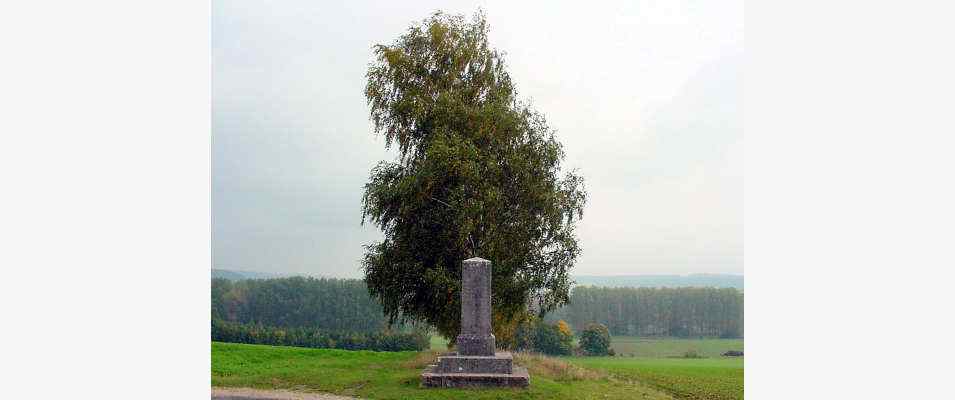 Hadrians-Säule bei Hienheim im Altmühltal