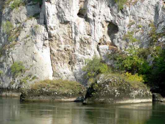 Felsenkugeln im Donaudurchbruch bei Kelheim