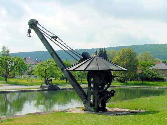 Krahn am Ludwigkanal in Kelheim im Naturpark Altmühltal