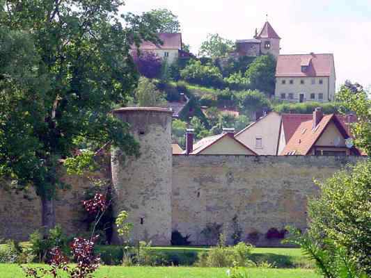 Stadtmauer in Pappenheim im Naturpark Altmühltal