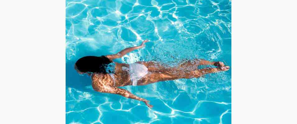 Baden im Freibad in Thalmässing im Altmühltal