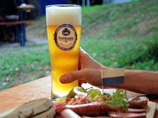 Kellerfest in Titting im Naturpark Altmühltal